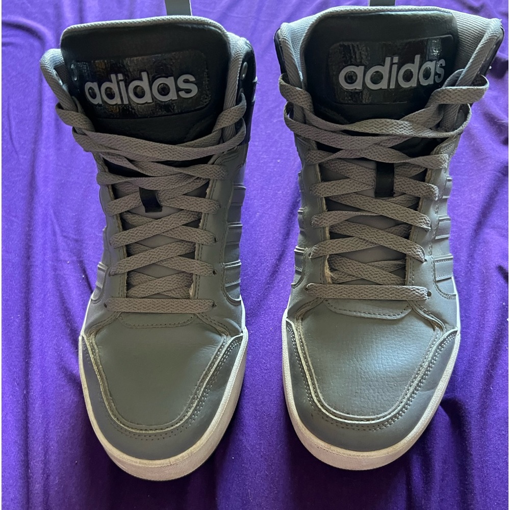 MENS 10.5US Grey/ black high top adidas